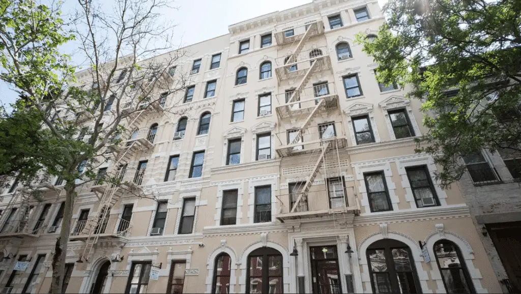 54 E 3rd st 1