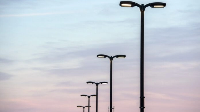 shutterstock 2467573337 696x391.jpg